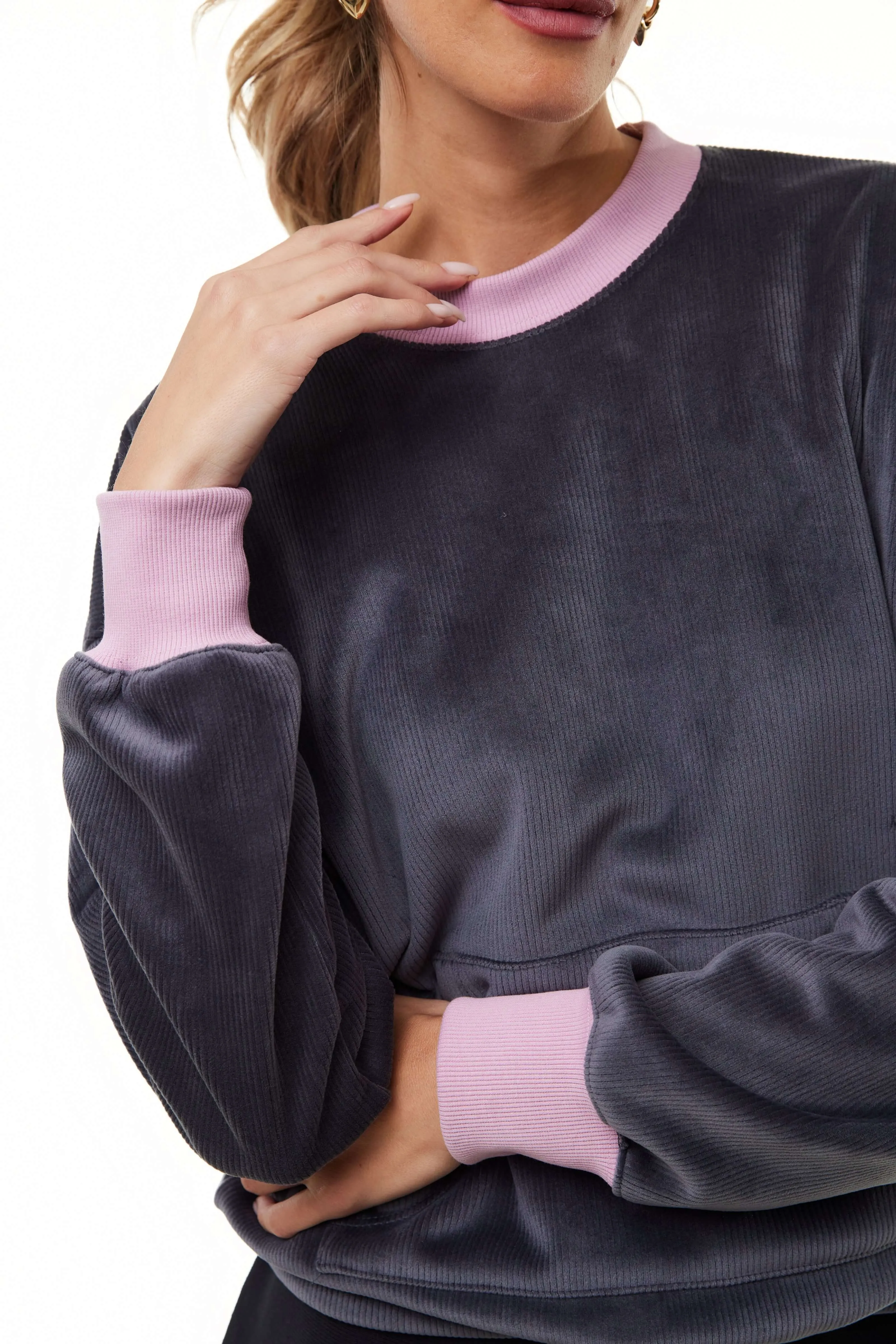 AUTUMN CONTRAST SWEATER