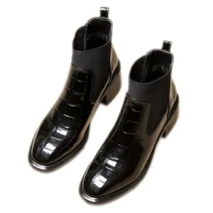 Elegant Black Smooth Vegan Leather Ankle Boots with Heel for Women | Ideal for Autumn/Winter