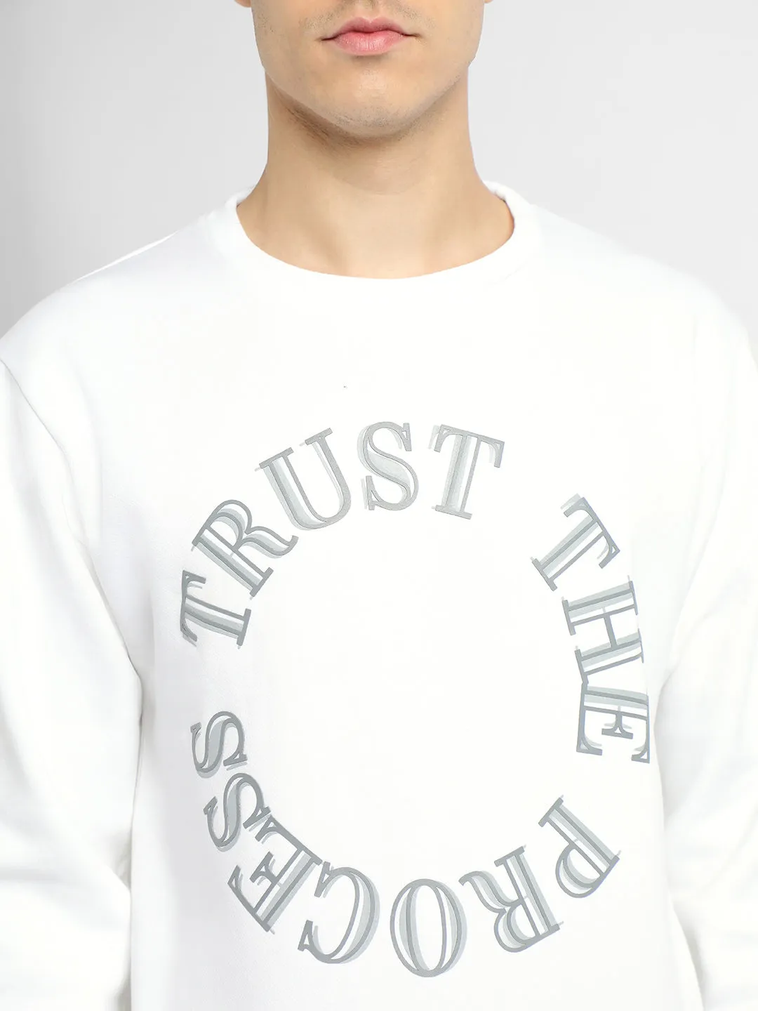 Men's Mock Neck Regular Fit Chest Print White Sweatshirt