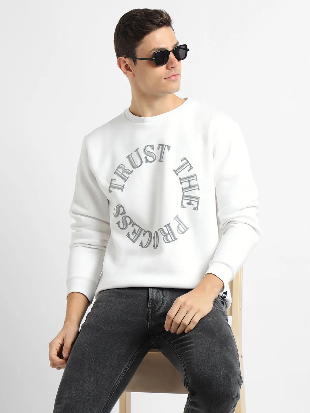 Men's Mock Neck Regular Fit Chest Print White Sweatshirt