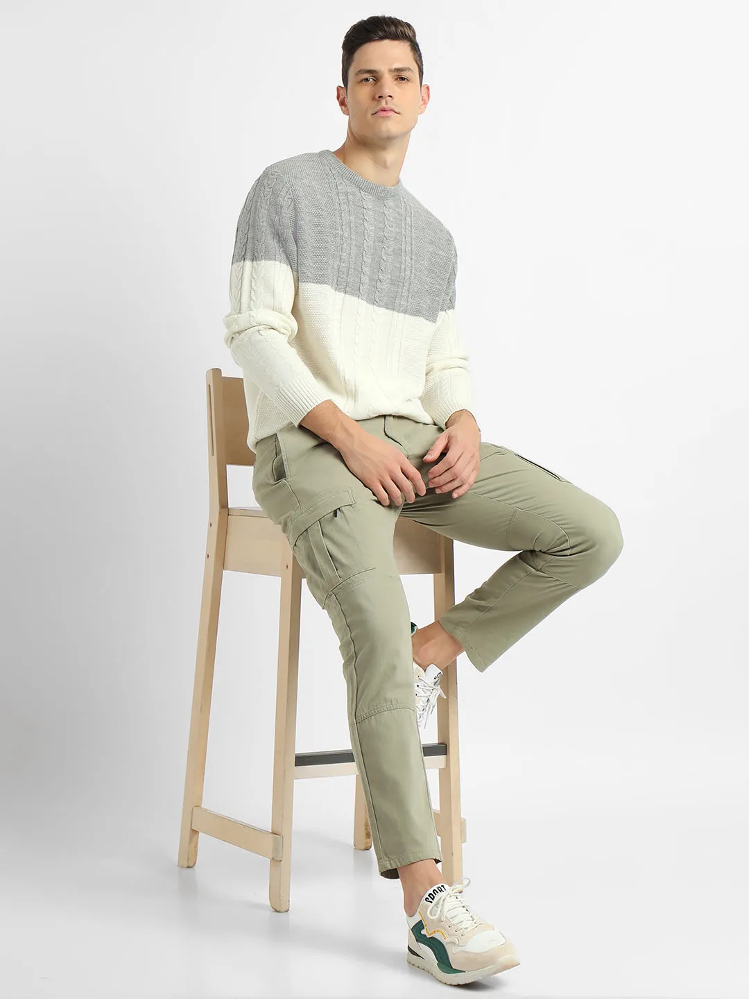 Men's Off-White ColorBlock Round Neck Pullover Sweater
