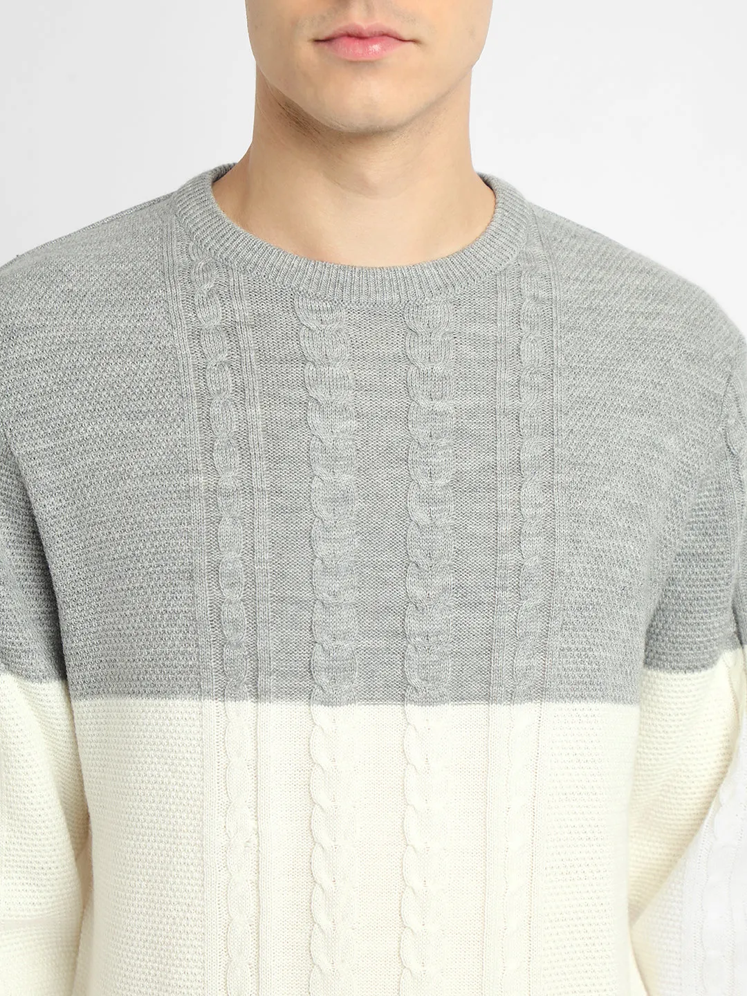 Men's Off-White ColorBlock Round Neck Pullover Sweater