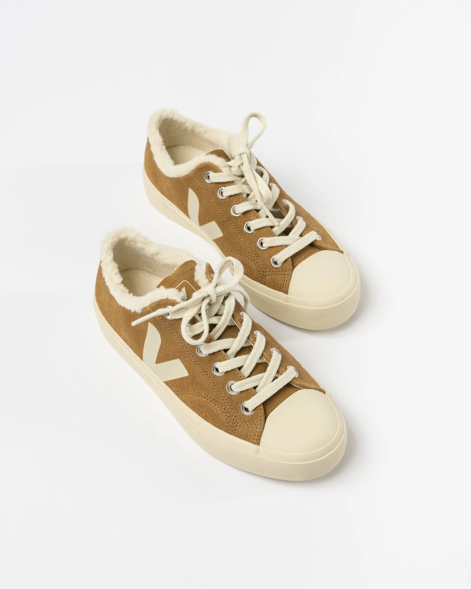 Veja Wata II Low Winter Suede Tent Pierre