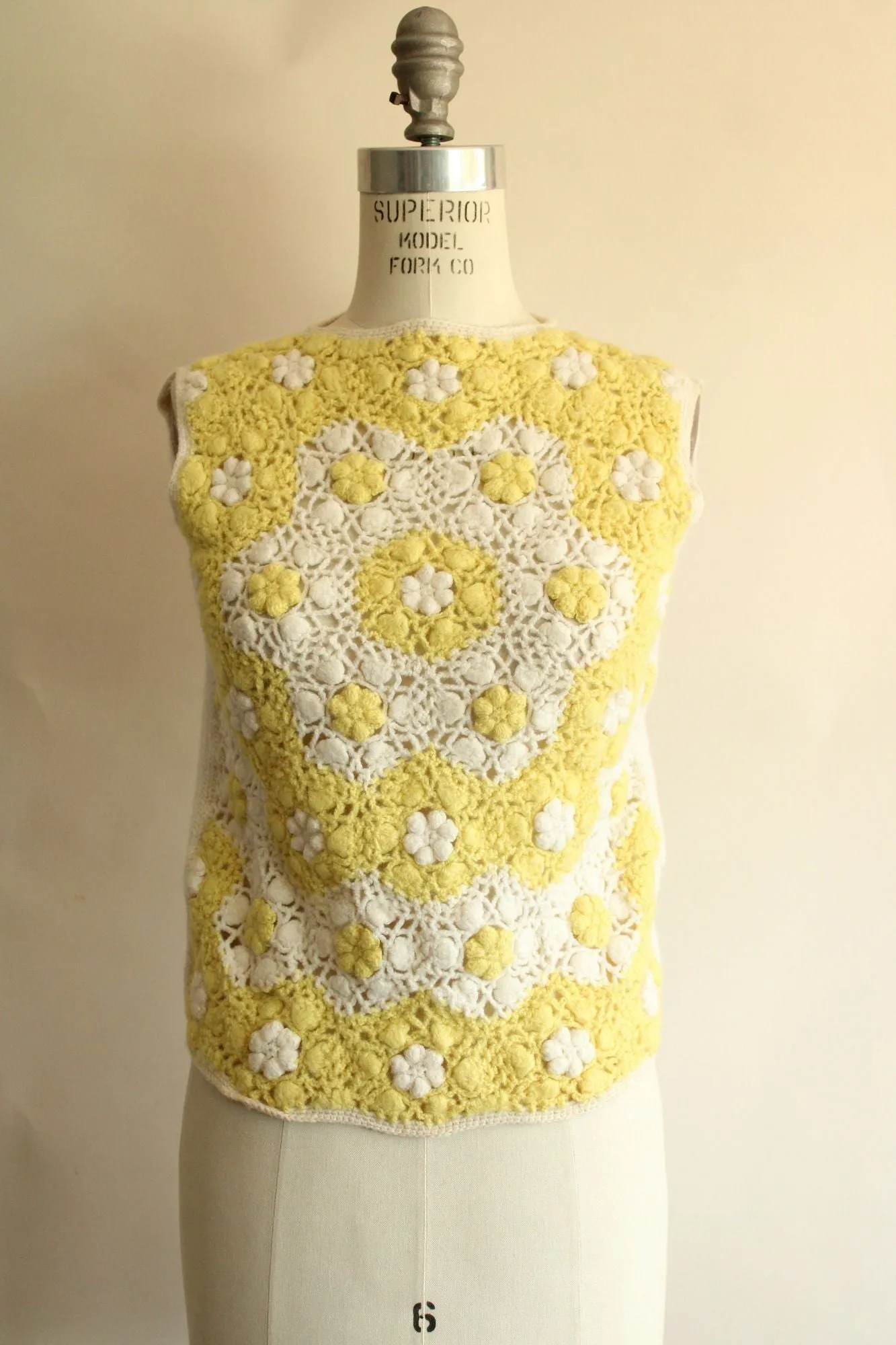 Vintage 1960s Yellow and White Crocheted Wool Sleeveless Sweater