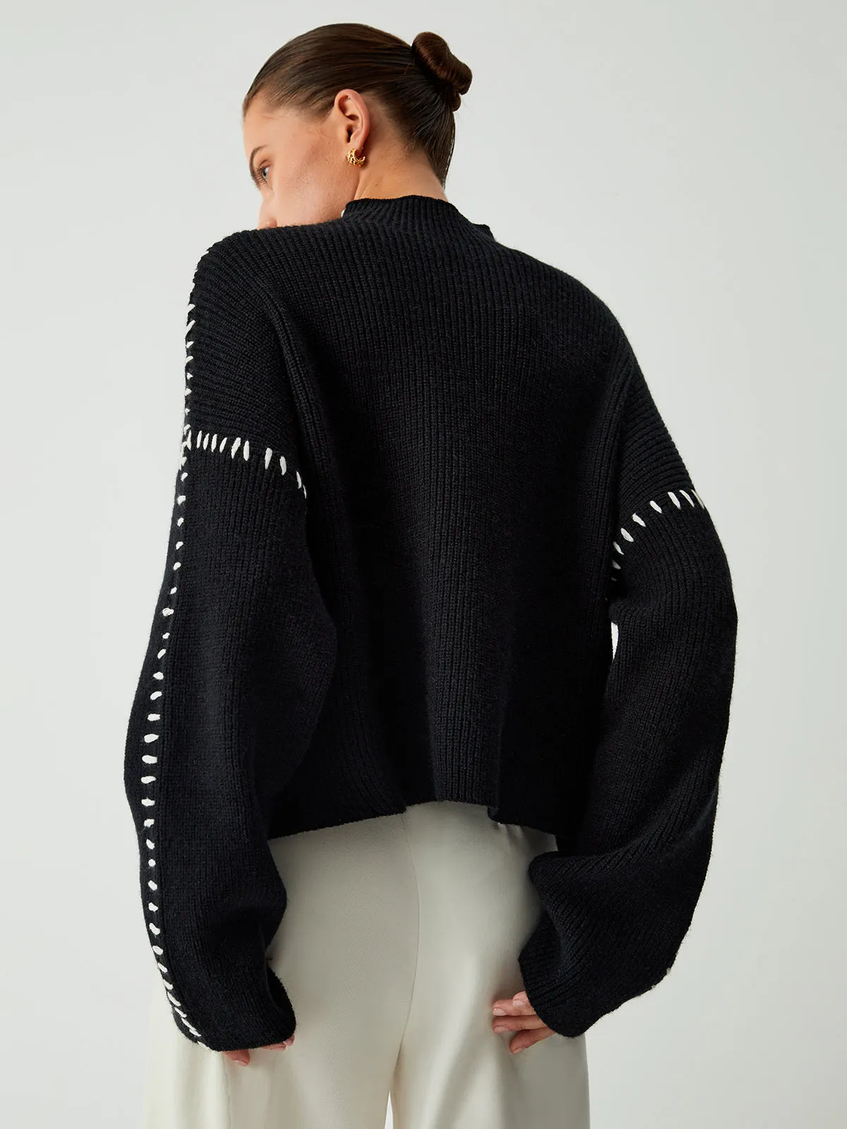 Women's Trendy Black Oversized Knitted Jumper | Ideal for Autumn/Winter
